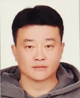 김영일